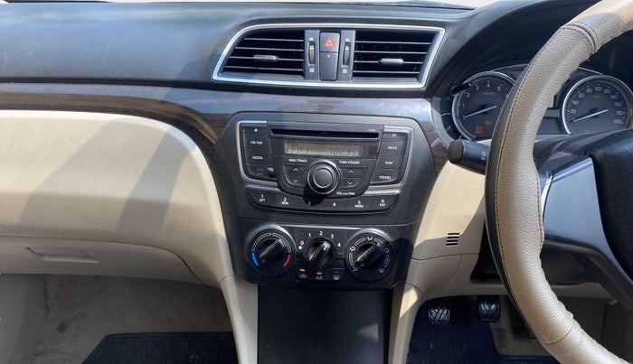 2016 Maruti Ciaz VXI, Petrol, Manual, 39,784 km, Air Conditioner