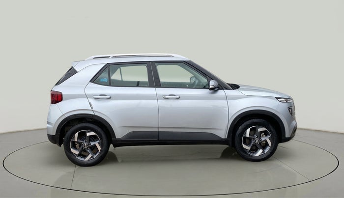 2019 Hyundai VENUE SX 1.0 TURBO, Petrol, Manual, 29,243 km, Right Side View