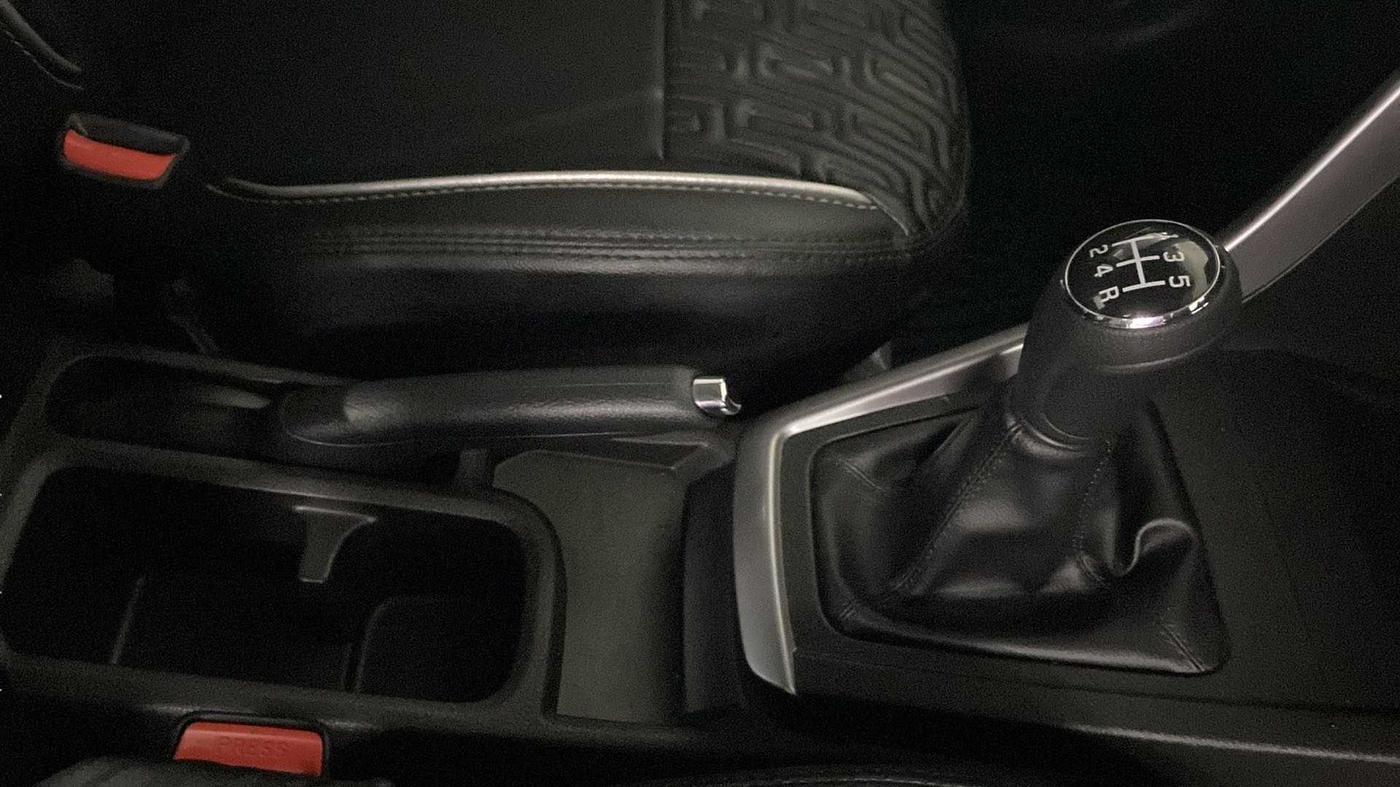 2023 Maruti BREZZA ZXI SMART HYBRID , Petrol, Manual, 7,876 km, Gear Lever