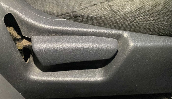 2015 Maruti Alto K10 VXI, Petrol, Manual, 47,281 km, Driver Side Adjustment Panel