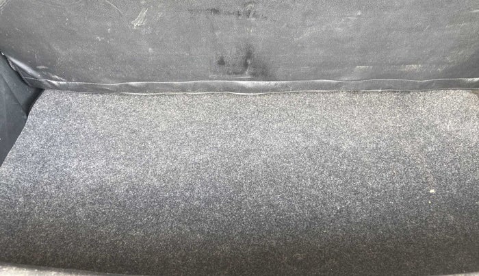 2012 Maruti Swift VXI, Petrol, Manual, 67,167 km, Boot Inside