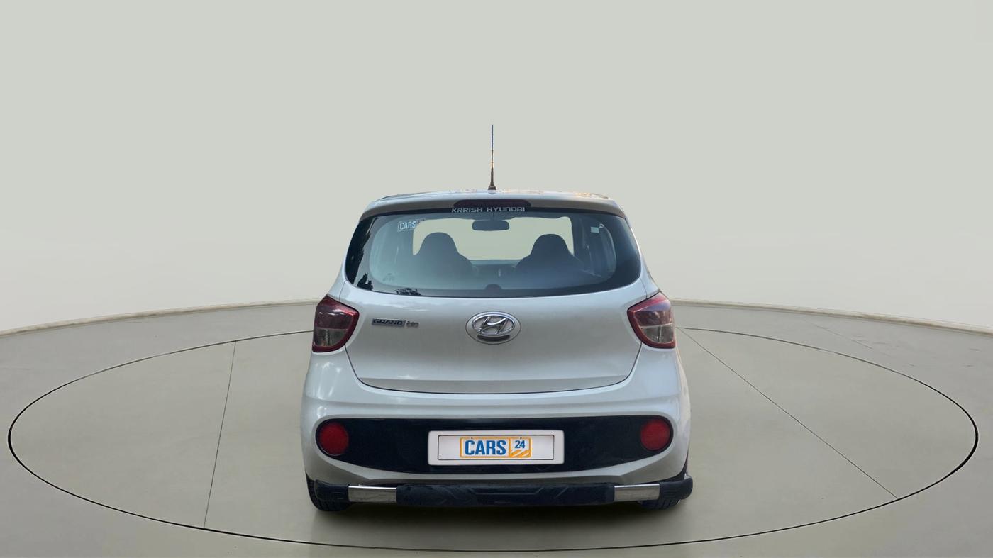2018 Hyundai Grand i10 MAGNA AT 1.2 KAPPA VTVT, Petrol, Automatic, 23,073 km, Back/Rear