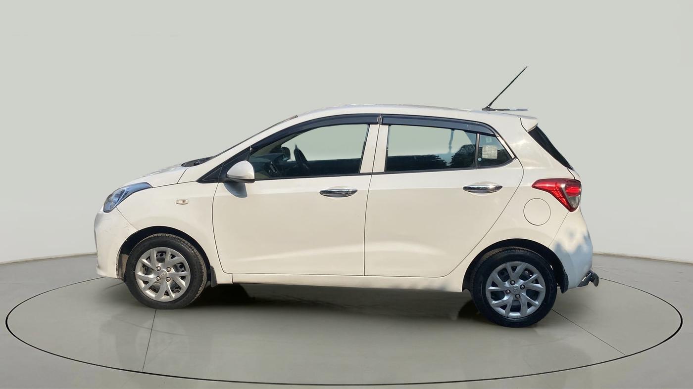 2018 Hyundai Grand i10 MAGNA AT 1.2 KAPPA VTVT, Petrol, Automatic, 23,073 km, Left Side