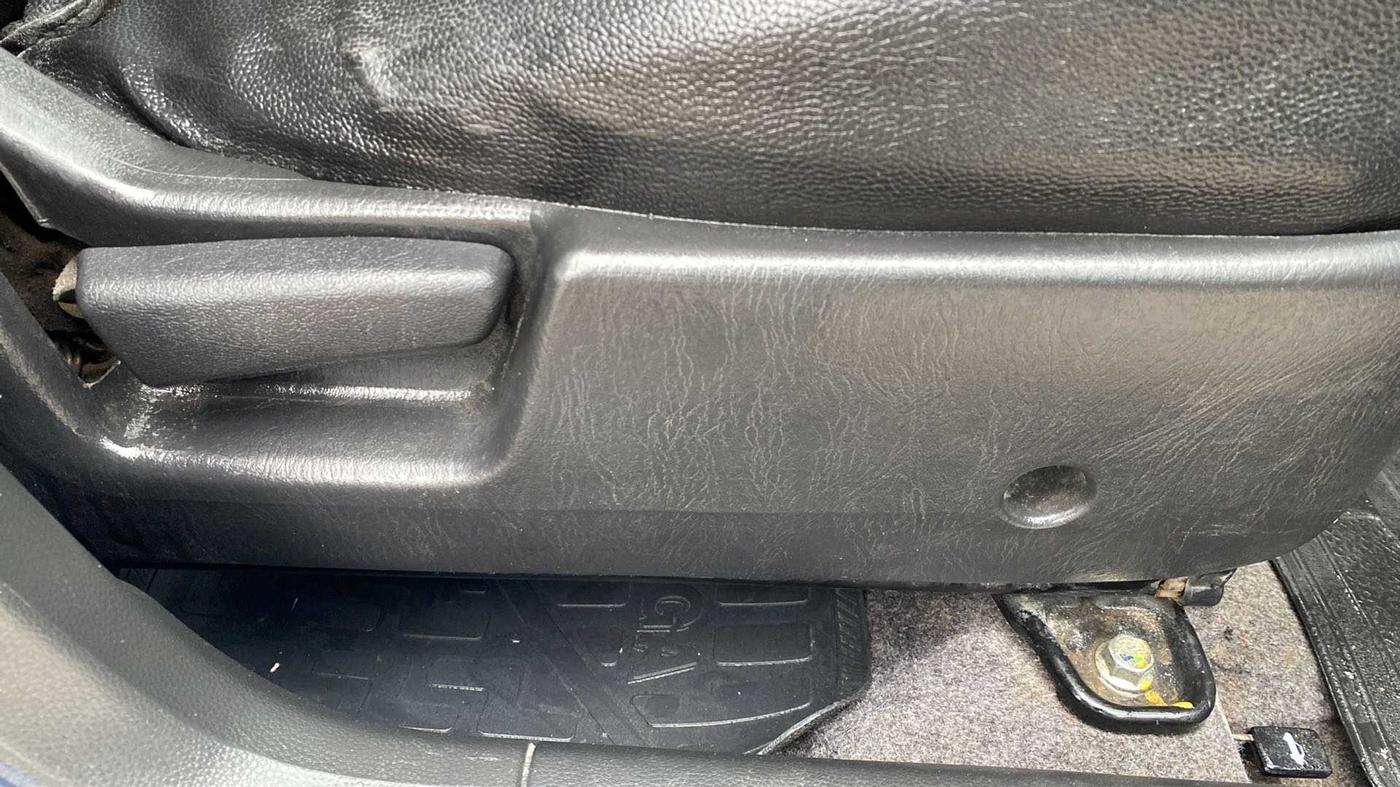 2019 Maruti Alto VXI, Petrol, Manual, 98,233 km, Driver Side Adjustment Panel