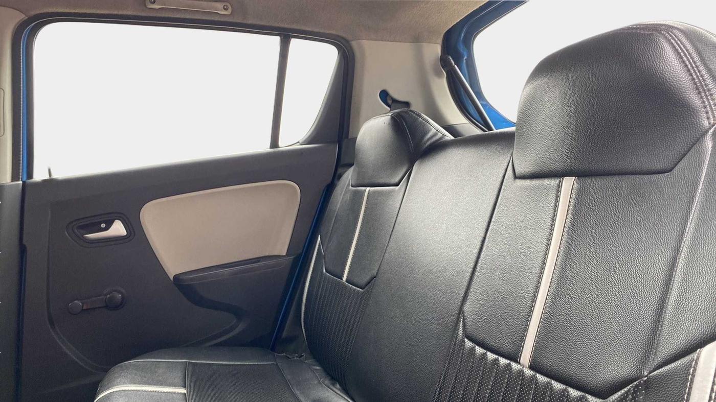 2019 Maruti Alto VXI, Petrol, Manual, 98,233 km, Right Side Rear Door Cabin