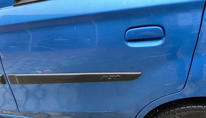 2019 Maruti Alto VXI, Petrol, Manual, 98,233 km, Rear left door - Minor scratches