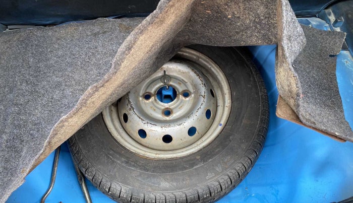 2019 Maruti Alto VXI, Petrol, Manual, 98,233 km, Dicky (Boot door) - Jack missing