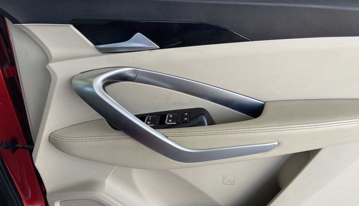 2021 MG HECTOR SHARP 2.0 DIESEL DUAL TONE, Diesel, Manual, 29,638 km, Driver Side Door Panels Control