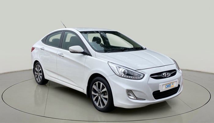 2013 Hyundai Verna FLUIDIC 1.6 VTVT SX AT, CNG, Automatic, 78,086 km, Right Front Diagonal
