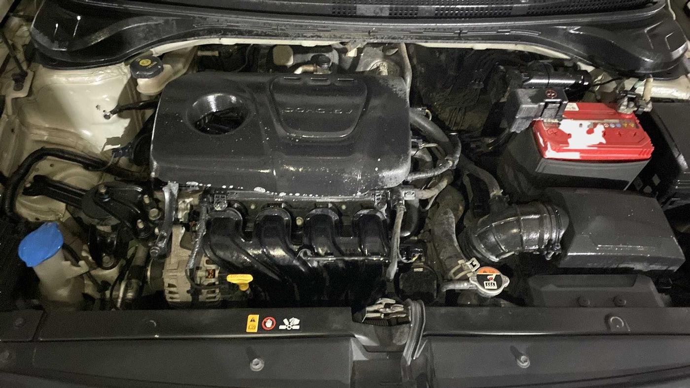 2017 Hyundai Verna 1.6 VTVT SX (O) AT, Petrol, Automatic, 43,605 km, Open Bonet