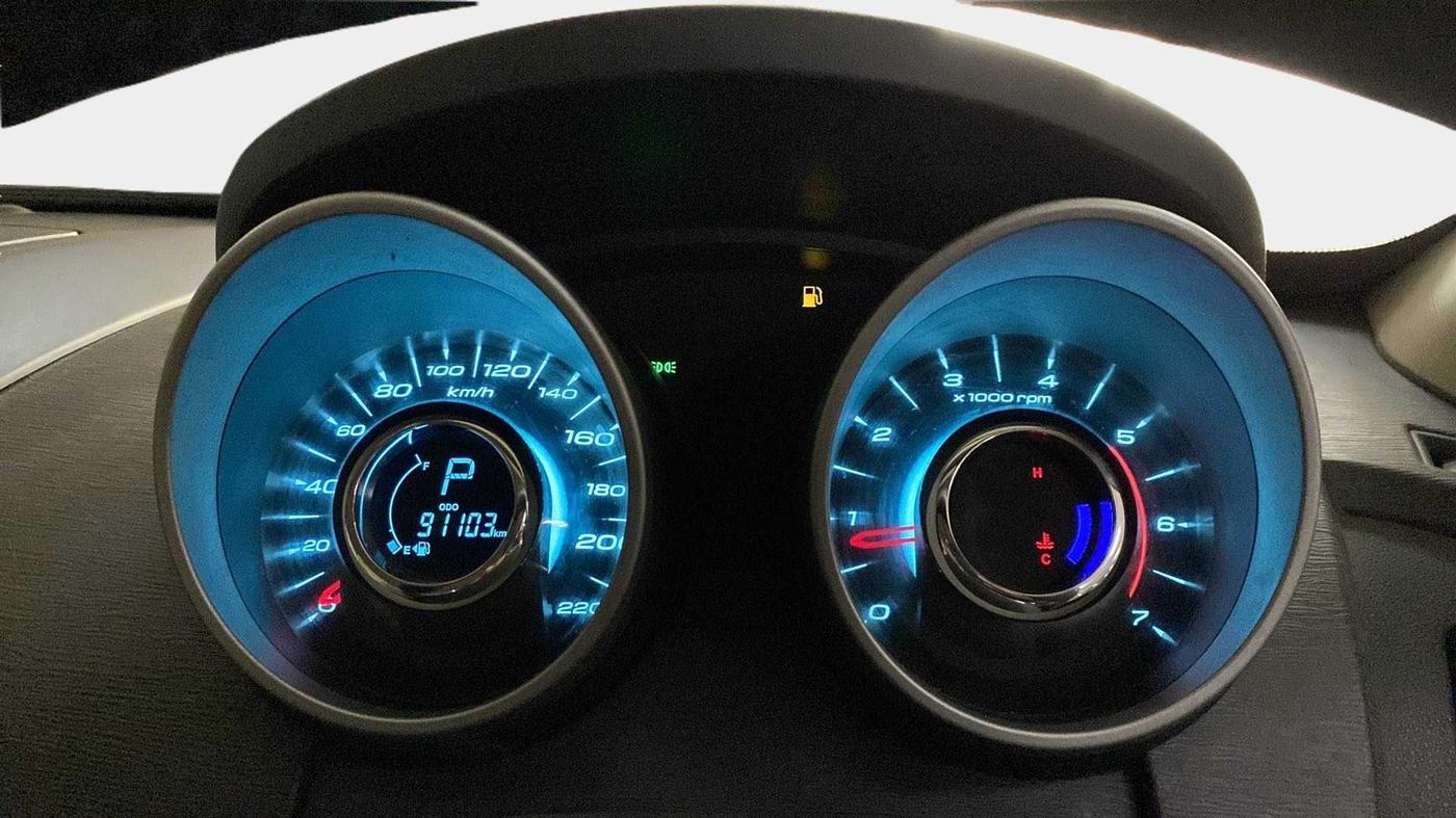 2017 Mahindra XUV500 W10 AT, Diesel, Automatic, 91,133 km, Odometer Image