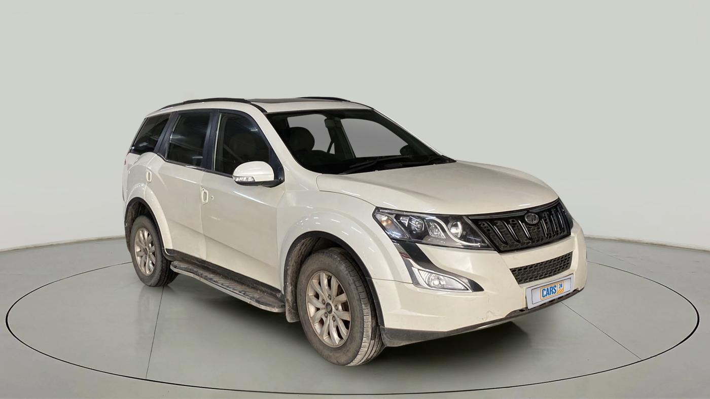 2017 Mahindra XUV500 W10 AT, Diesel, Automatic, 91,133 km, SRP