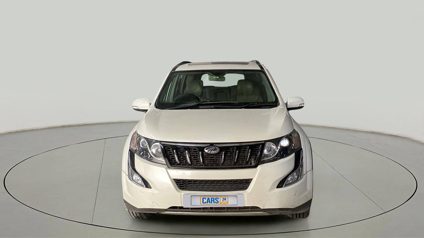 2017 Mahindra XUV500 W10 AT, Diesel, Automatic, 91,133 km, Front