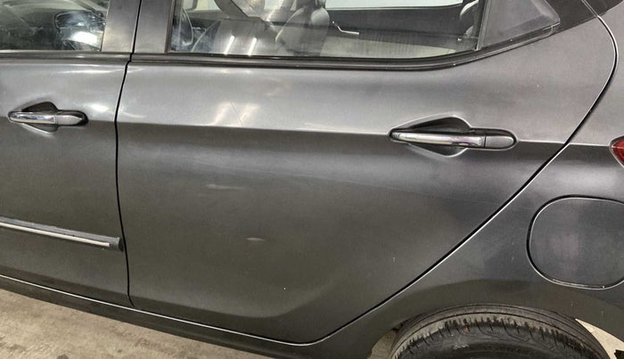 2022 Tata Tiago XZ PLUS CNG, CNG, Manual, 25,842 km, Rear left door - Slightly dented