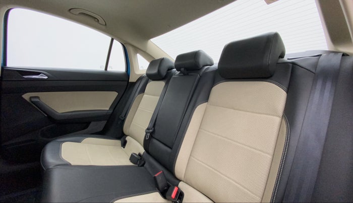2022 Skoda SLAVIA STYLE 1.0L TSI AT, Petrol, Automatic, 24,676 km, Right Side Rear Door Cabin