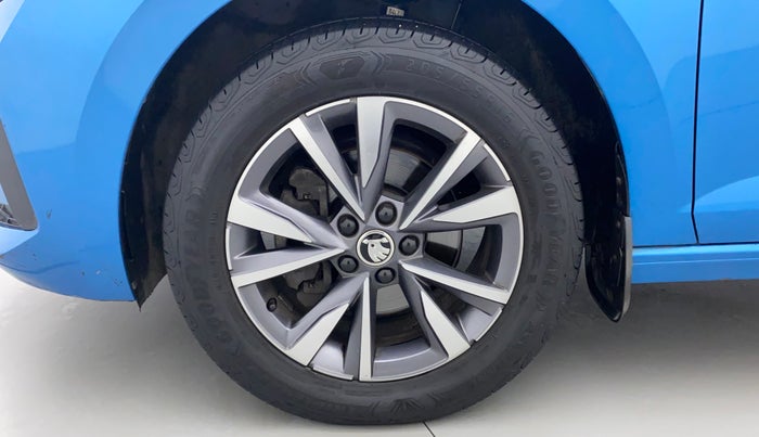 2022 Skoda SLAVIA STYLE 1.0L TSI AT, Petrol, Automatic, 24,676 km, Left Front Wheel