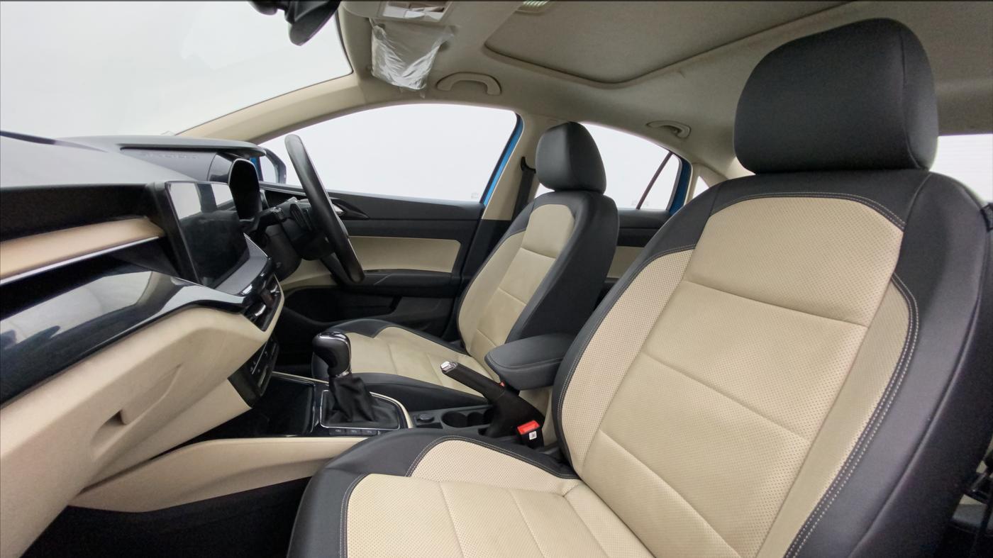 2022 Skoda SLAVIA STYLE 1.0L TSI AT, Petrol, Automatic, 24,676 km, Right Side Front Door Cabin