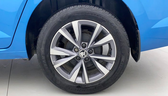 2022 Skoda SLAVIA STYLE 1.0L TSI AT, Petrol, Automatic, 24,676 km, Left Rear Wheel
