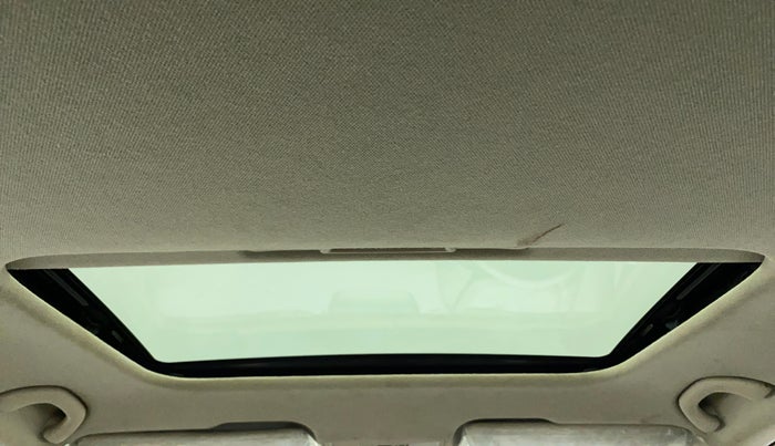 2022 Skoda SLAVIA STYLE 1.0L TSI AT, Petrol, Automatic, 24,676 km, Moonroof/ Sunroof