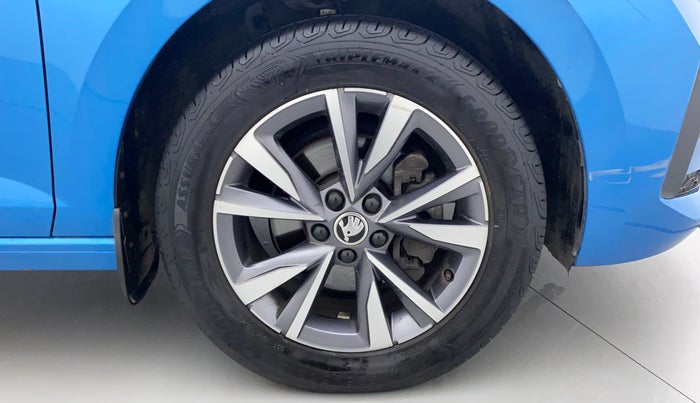 2022 Skoda SLAVIA STYLE 1.0L TSI AT, Petrol, Automatic, 24,676 km, Right Front Wheel