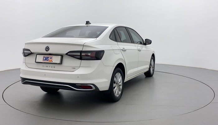 2022 Volkswagen VIRTUS HIGHLINE TSI 1.0 MT, Petrol, Manual, 22,715 km, Right Back Diagonal