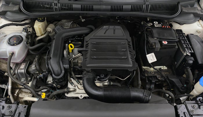 2022 Volkswagen VIRTUS HIGHLINE TSI 1.0 MT, Petrol, Manual, 22,715 km, Open Bonet