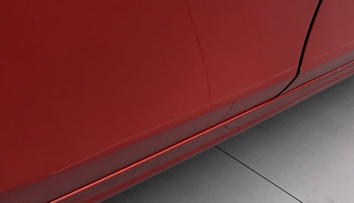 2018 Tata Tiago XM PETROL, Petrol, Manual, 69,792 km, Right rear door - Minor scratches