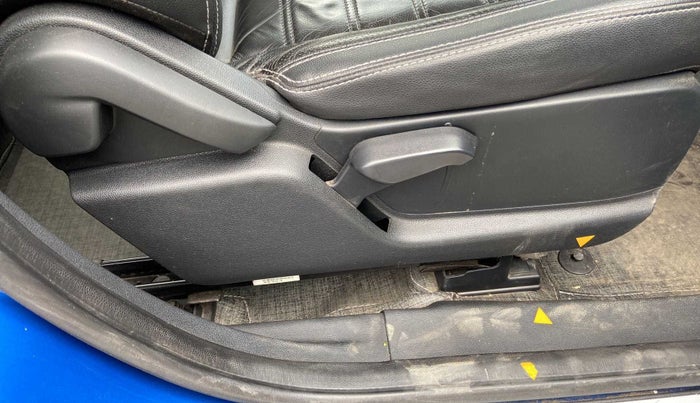 2018 Ford Ecosport TITANIUM + 1.5L PETROL AT, Petrol, Automatic, 25,535 km, Driver Side Adjustment Panel