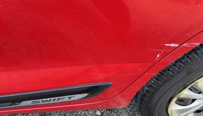 2018 Maruti Swift VXI, Petrol, Manual, 27,519 km, Rear left door - Minor scratches