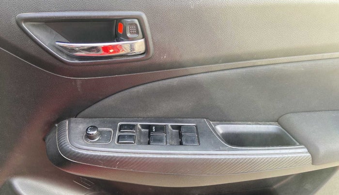 2018 Maruti Swift VXI, Petrol, Manual, 27,519 km, Driver Side Door Panels Control