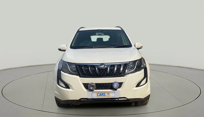 2017 Mahindra XUV500 W6, Diesel, Manual, 88,697 km, Front