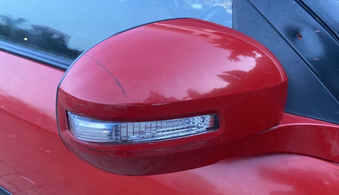 2016 Maruti Swift VXI, Petrol, Manual, 21,162 km, Right rear-view mirror - Minor scratches