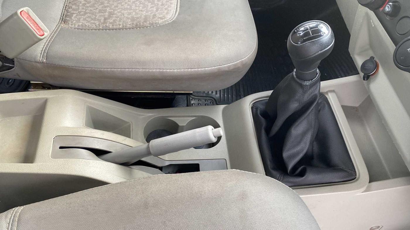 2022 Mahindra Bolero B4, Diesel, Manual, 22,295 km, Gear Lever
