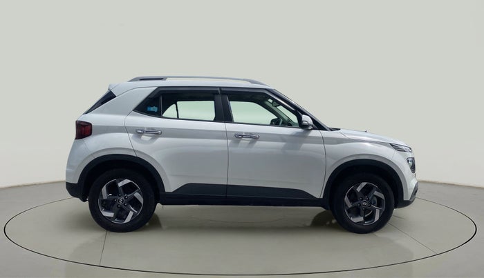 2020 Hyundai VENUE SX (O) 1.5 CRDI, Diesel, Manual, 54,268 km, Right Side View