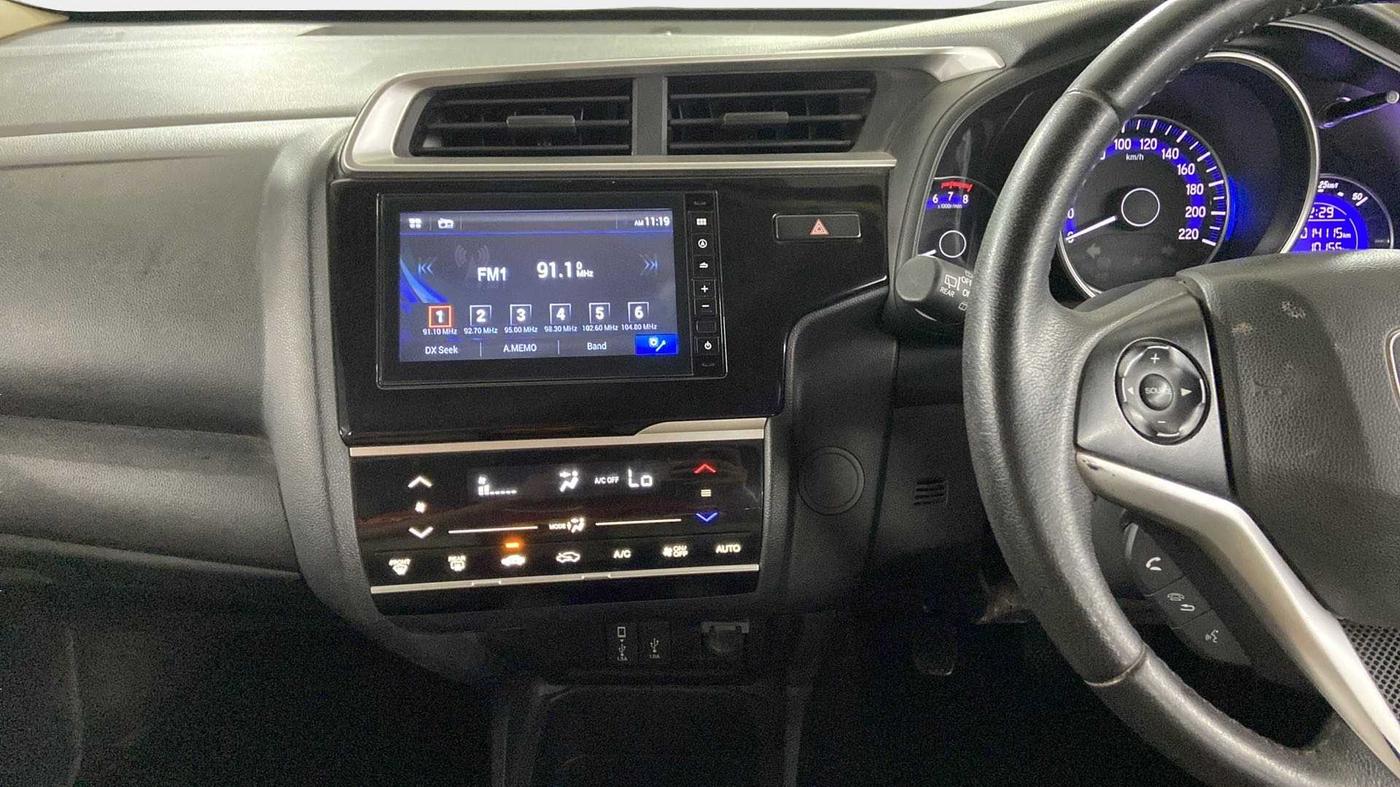 2019 Honda Jazz 1.2L I-VTEC VX, Petrol, Manual, 14,115 km, Air Conditioner
