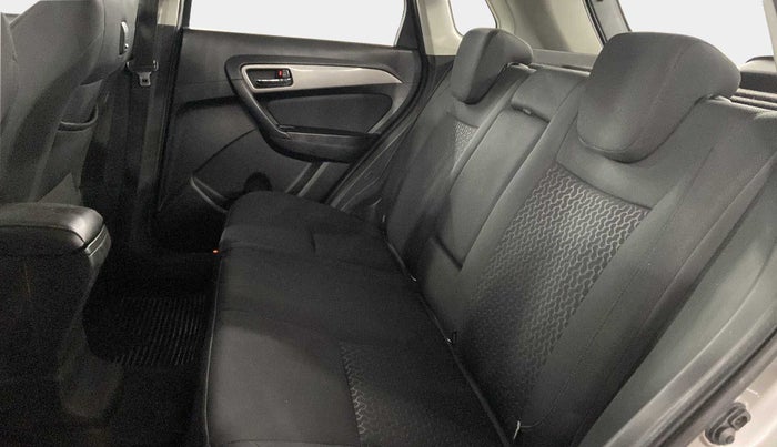 2018 Maruti Vitara Brezza ZDI PLUS, Diesel, Manual, 66,175 km, Right Side Rear Door Cabin