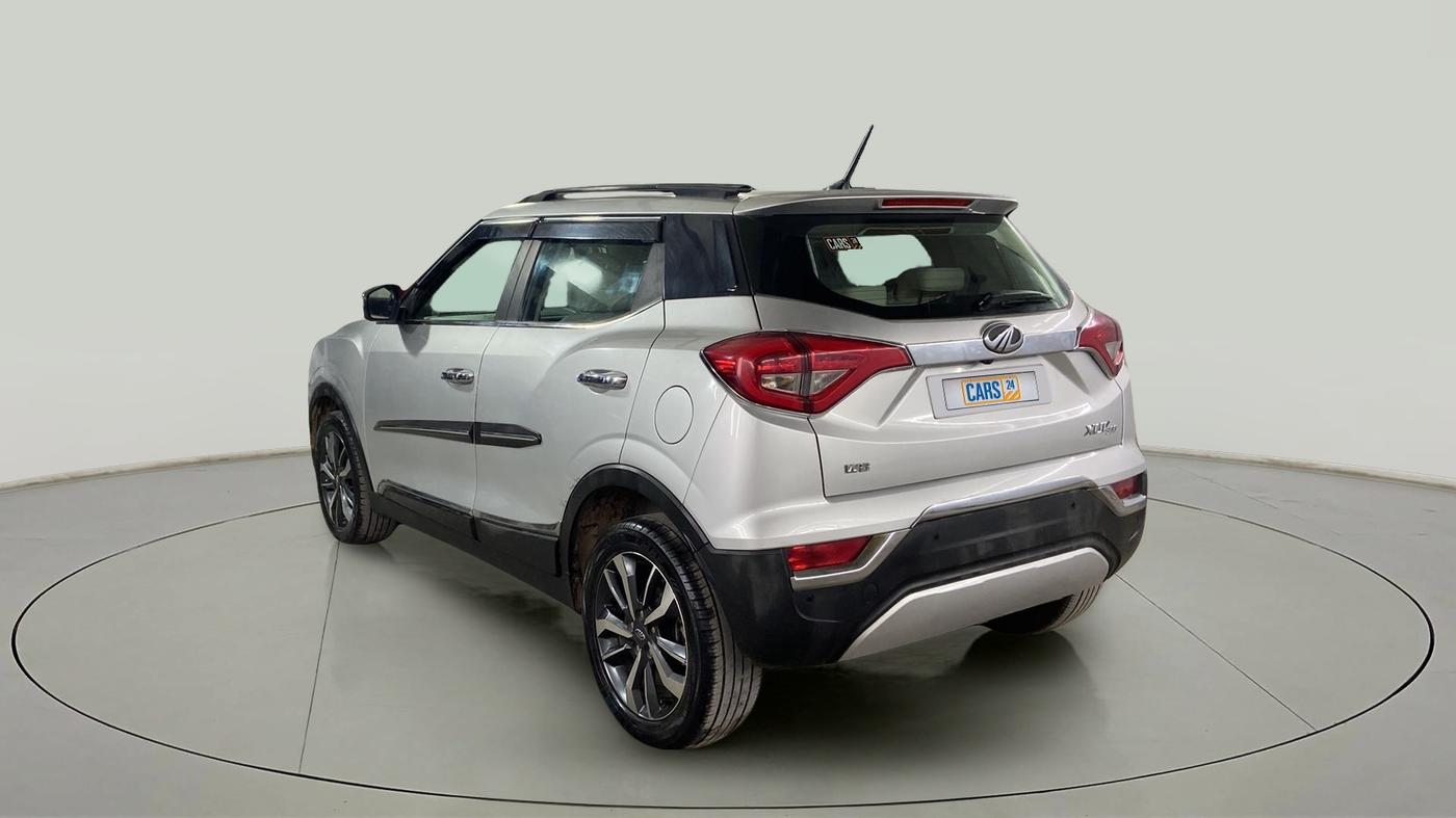2021 Mahindra XUV300 W8 (O) 1.5 DIESEL, Diesel, Manual, 29,600 km, Left Back Diagonal