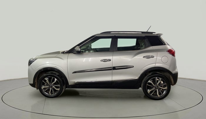 2021 Mahindra XUV300 W8 (O) 1.5 DIESEL, Diesel, Manual, 29,600 km, Left Side