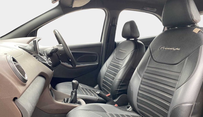 2019 Ford FREESTYLE TITANIUM 1.2 PETROL, Petrol, Manual, 28,416 km, Right Side Front Door Cabin