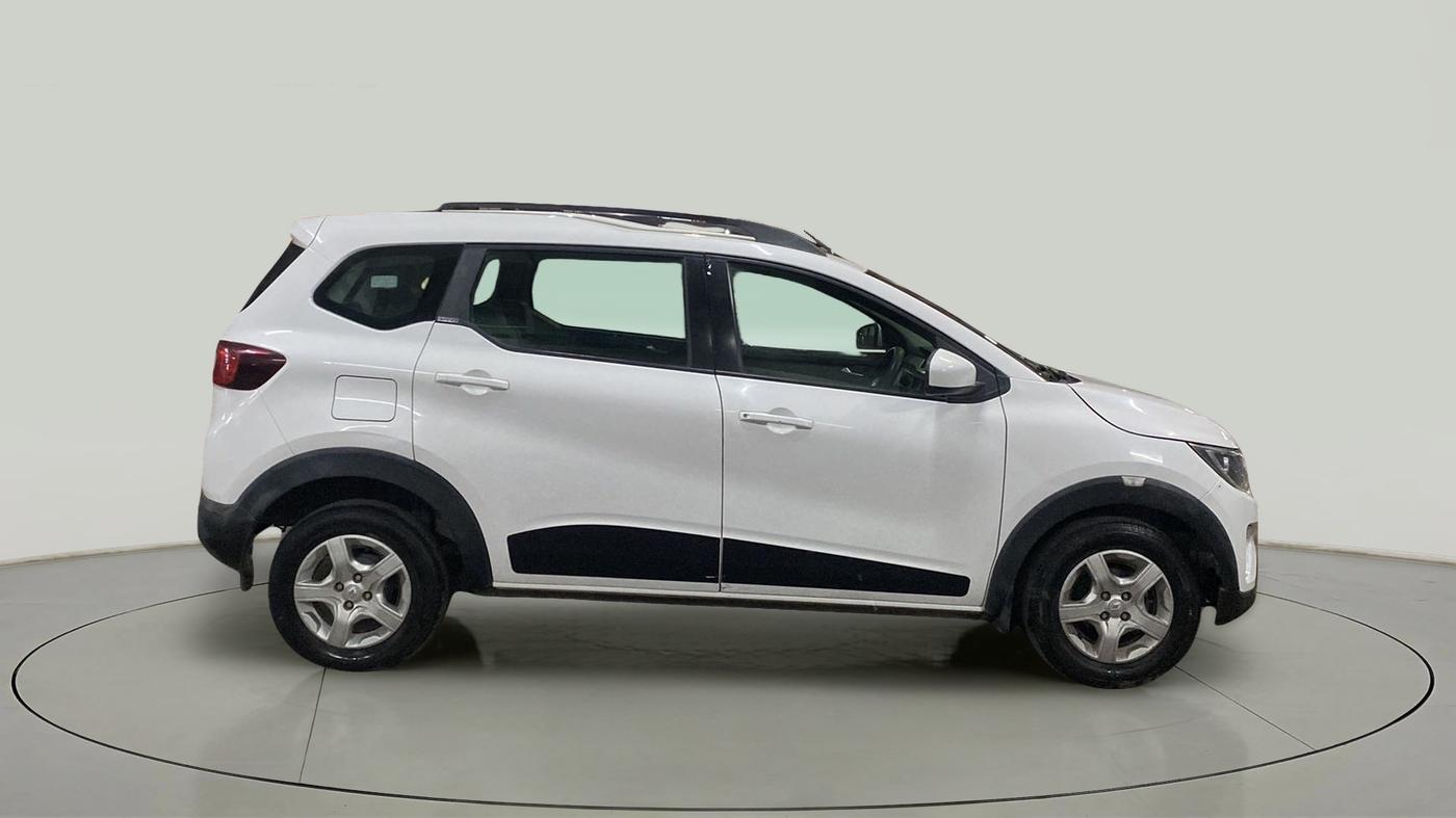 2019 Renault TRIBER RXZ, Petrol, Manual, 85,305 km, Right Side View