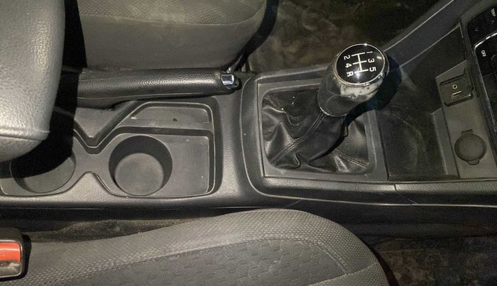 2017 Maruti Vitara Brezza ZDI PLUS, Diesel, Manual, 70,372 km, Gear Lever