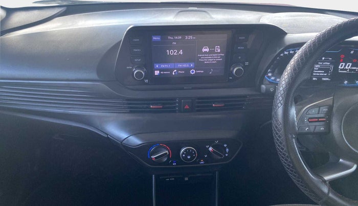 2022 Hyundai NEW I20 SPORTZ 1.2 MT DUAL TONE, Petrol, Manual, 14,647 km, Air Conditioner
