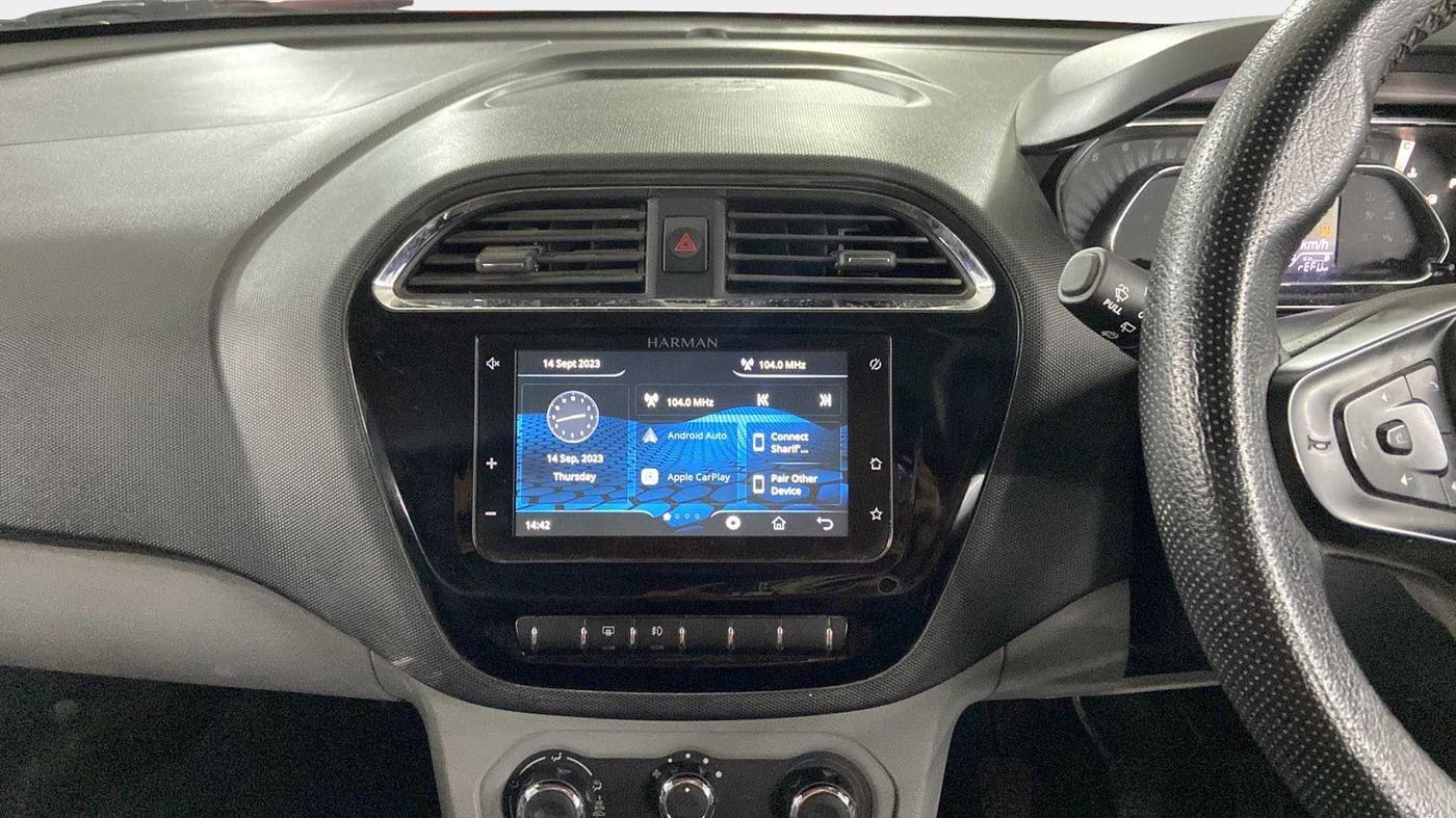 2021 Tata Tiago XZ PETROL, Petrol, Manual, 36,247 km, Air Conditioner