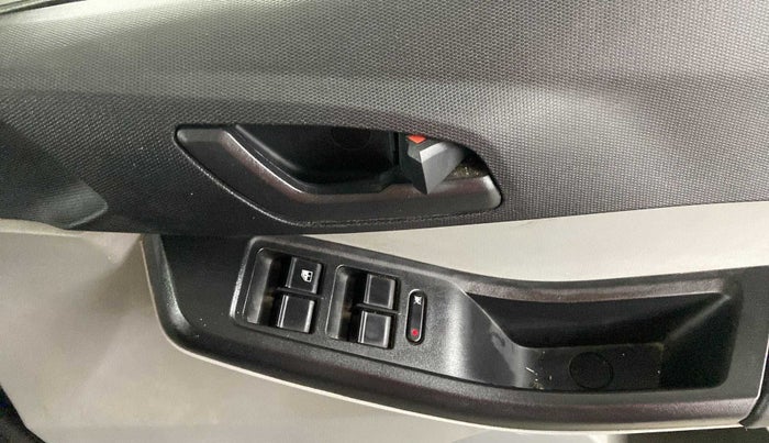 2021 Tata Tiago XZ PETROL, Petrol, Manual, 36,247 km, Driver Side Door Panels Control