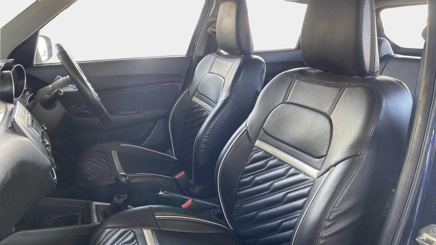 2019 Maruti Swift VXI, Petrol, Manual, 48,793 km, Right Side Front Door Cabin