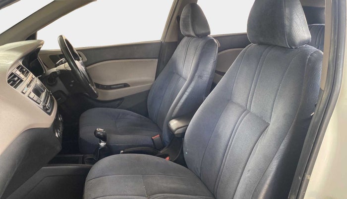 2014 Hyundai Elite i20 SPORTZ 1.2, Petrol, Manual, 28,802 km, Right Side Front Door Cabin