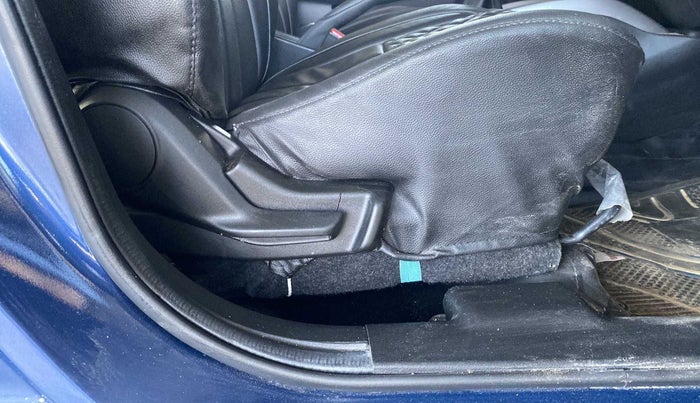 2021 Maruti Baleno DELTA PETROL 1.2, Petrol, Manual, 7,691 km, Driver Side Adjustment Panel