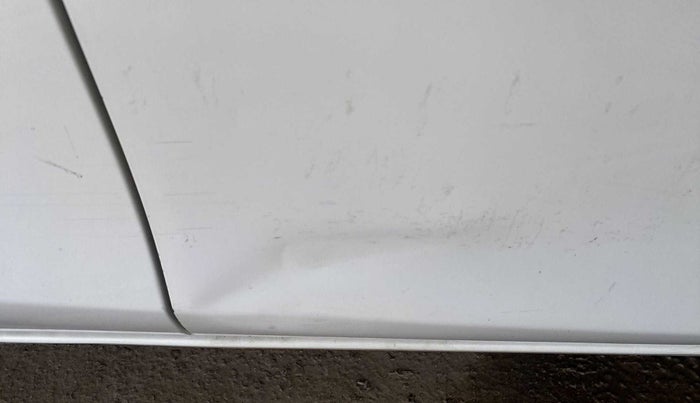 2016 Maruti Alto K10 VXI, Petrol, Manual, 25,149 km, Driver-side door - Slightly dented