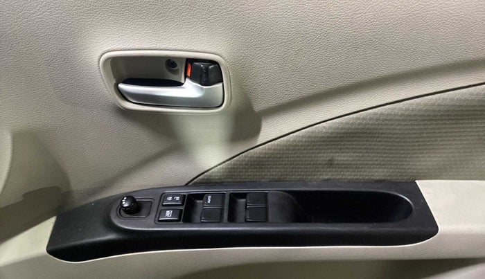 2019 Maruti Celerio ZXI, Petrol, Manual, 25,442 km, Driver Side Door Panels Control