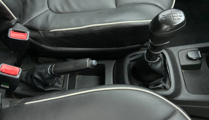 2019 Renault Kwid RXL, Petrol, Manual, 35,984 km, Gear Lever
